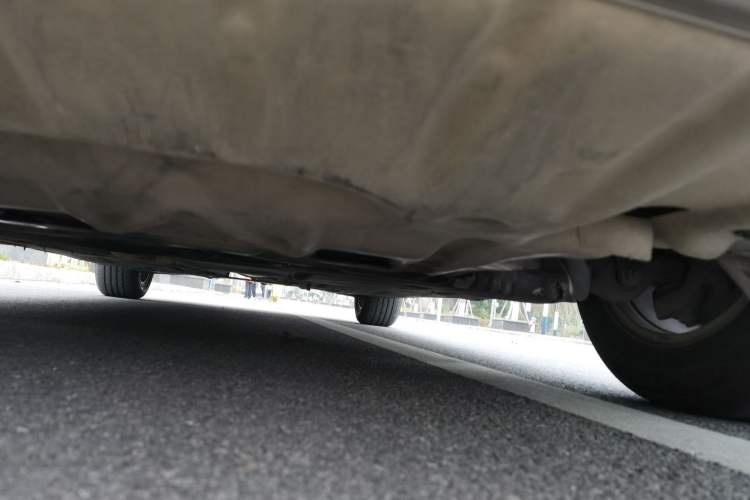 Used BMW 5 Series 2014 520Li Elegant Model Chassis Front