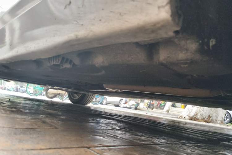 Used BMW 5 Series 2014 525Li Luxury Design Package Chassis Front Right