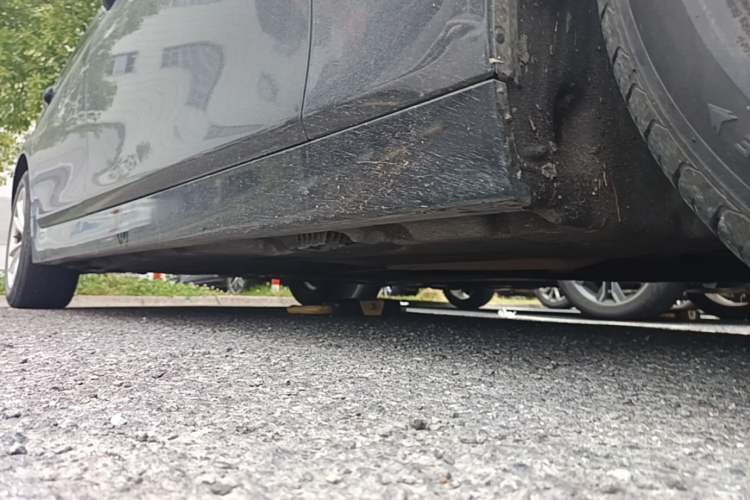 Used BMW 5 Series 2014 520Li Elegant Model Chassis Front Right