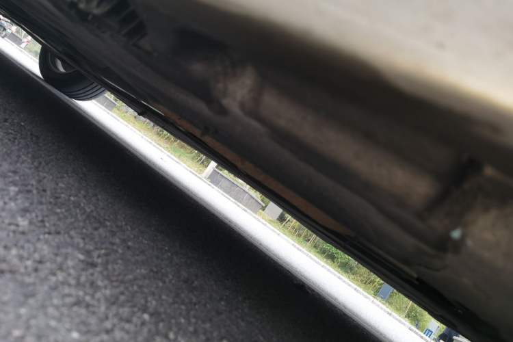 Used BMW 5 Series 2014 520Li Elegant Model Chassis Front Right
