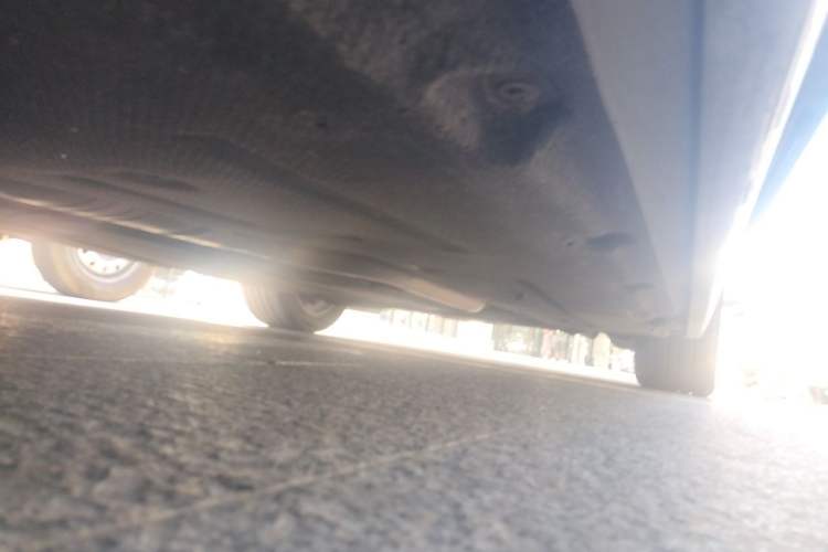 Used BMW 5 Series 2014 525Li Luxury Design Package Chassis Front Right