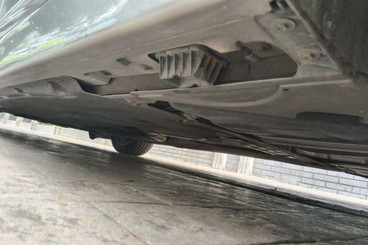 Used BMW 5 Series 2014 525Li Luxury Design Package Chassis Rear Left