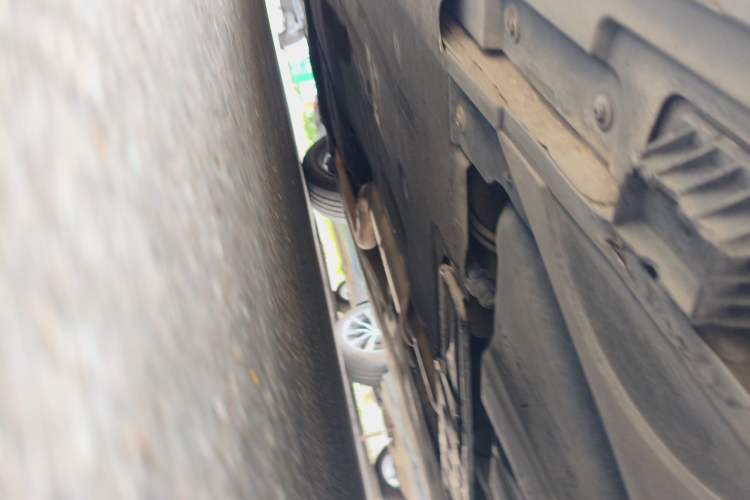 Used BMW 5 Series 2014 520Li Elegant Model Chassis Rear Left