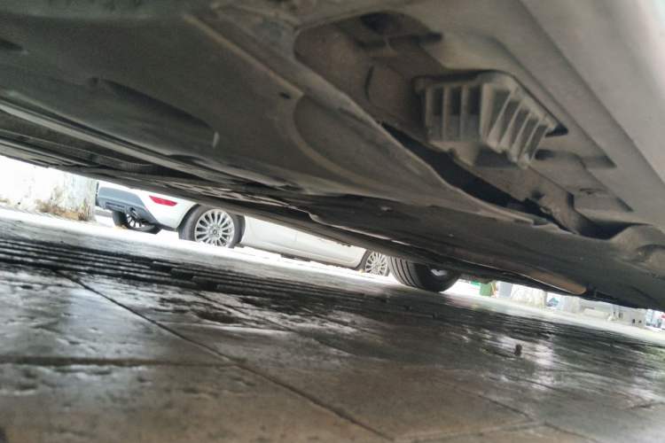 Used BMW 5 Series 2014 525Li Luxury Design Package Chassis Rear Right
