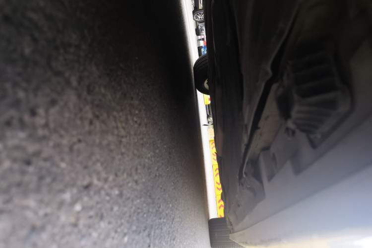 Used BMW 5 Series 2014 525Li Luxury Design Package Chassis Rear Right