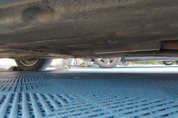 Used BMW 5 Series 2014 525Li Leading Model Chassis Rear Right