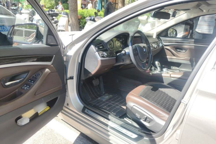 Used BMW 5 Series 2014 528Li Luxury Design Package Driver Seat