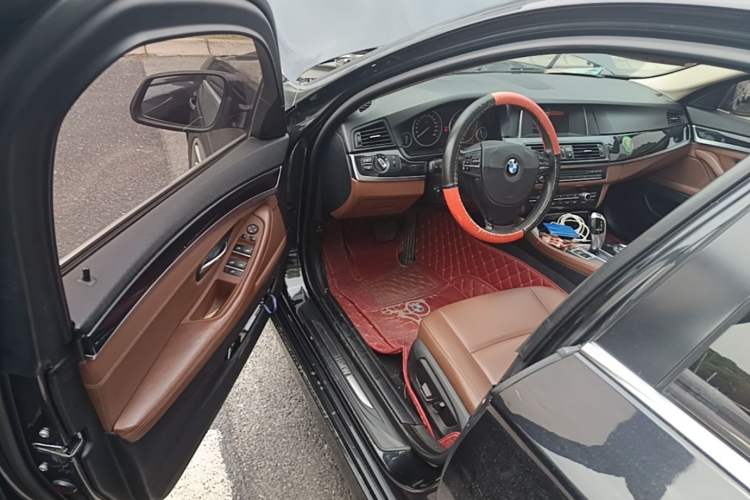 Used BMW 5 Series 2014 520Li Elegant Model Driver Seat