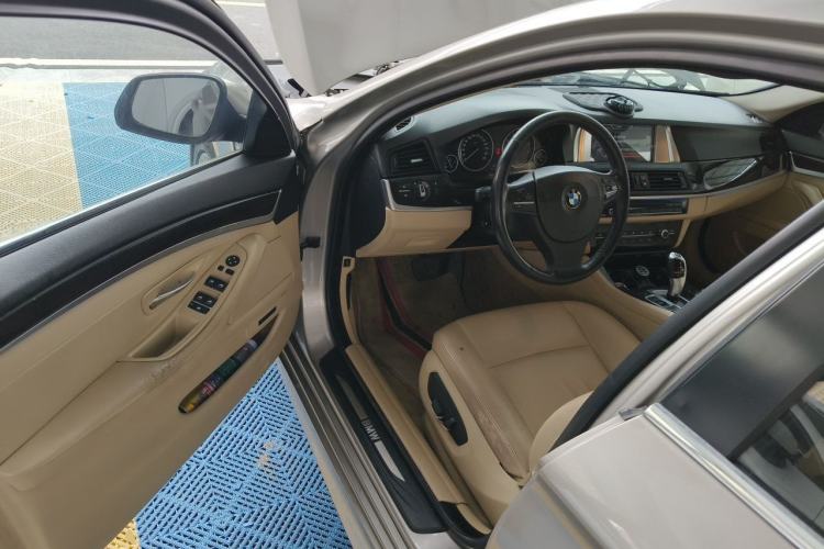 Used BMW 5 Series 2014 525Li Leading Model Driver Seat