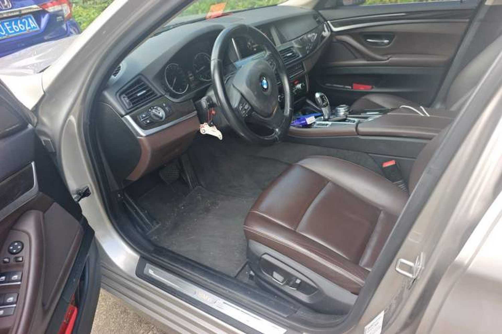 Used BMW 5 Series 2014 525Li Luxury Design Package Driver Seat