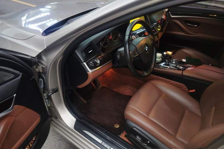 Used BMW 5 Series 2014 525Li Leading Model Driver Seat