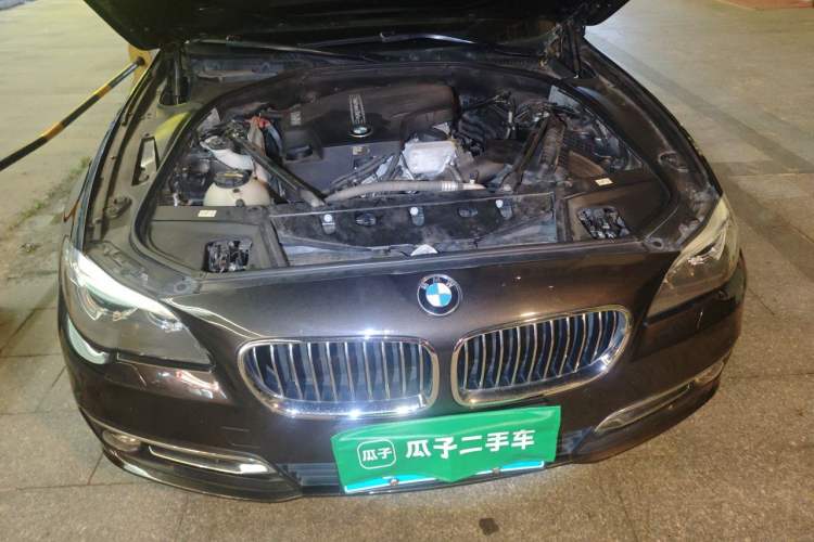 Used BMW 5 Series 2014 525Li Luxury Design Package Engine Bay