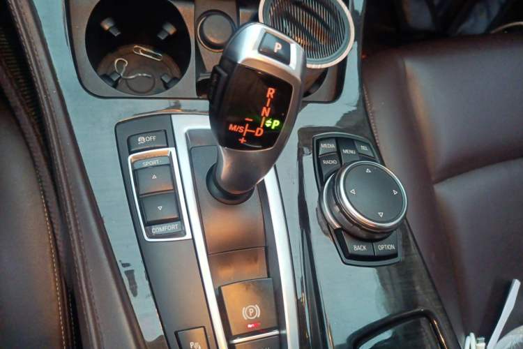 Used BMW 5 Series 2014 528Li Leading Model Gear Lever