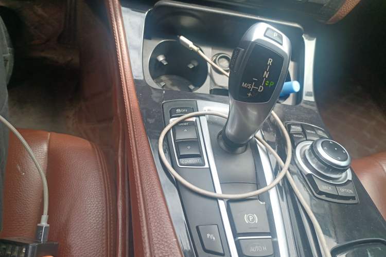 Used BMW 5 Series 2014 520Li Elegant Model Gear Lever