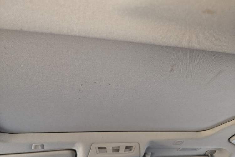 Used BMW 5 Series 2014 525Li Luxury Design Package Headliner