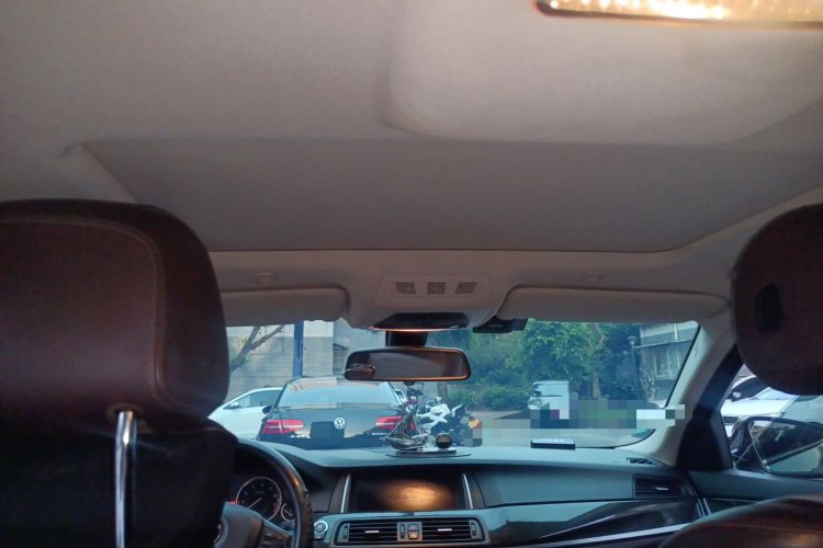 Used BMW 5 Series 2014 528Li Leading Model Headliner