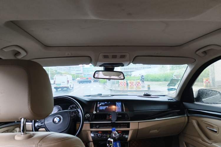 Used BMW 5 Series 2014 525Li Leading Model Headliner