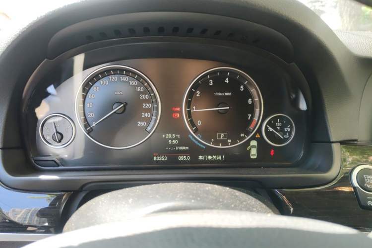 Used BMW 5 Series 2014 528Li Luxury Design Package Instrument Cluster