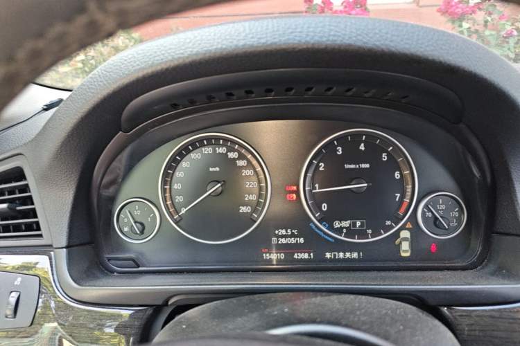 Used BMW 5 Series 2014 525Li Luxury Design Package Instrument Cluster