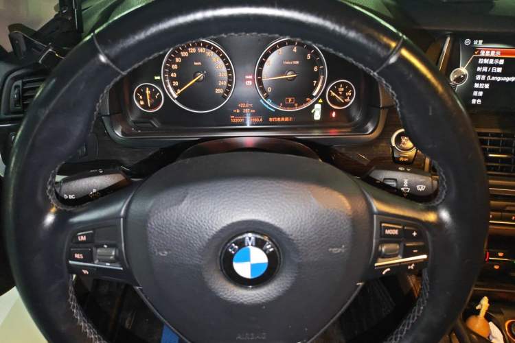 Used BMW 5 Series 2014 525Li Luxury Design Package Instrument Cluster