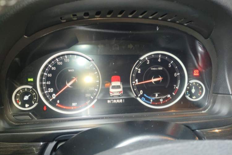 Used BMW 5 Series 2014 525Li Luxury Design Package Instrument Cluster