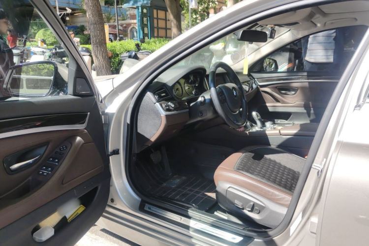 Used BMW 5 Series 2014 528Li Luxury Design Package Left Front Seat
