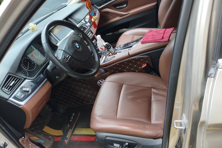 Used BMW 5 Series 2014 520Li Elegant Model Left Front Seat