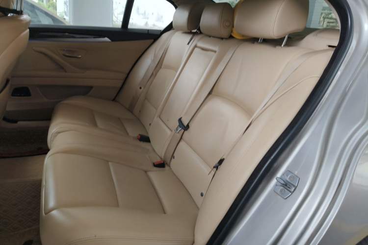Used BMW 5 Series 2014 525Li Leading Model Left Rear Seat