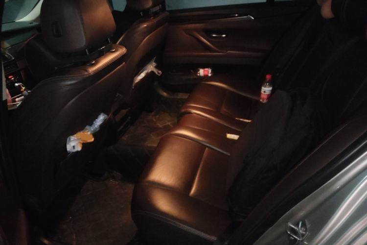 Used BMW 5 Series 2014 525Li Luxury Design Package Left Rear Seat