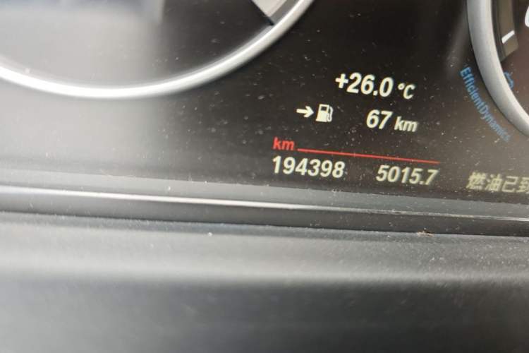 Used BMW 5 Series 2014 525Li Luxury Design Package Odometer Close Up