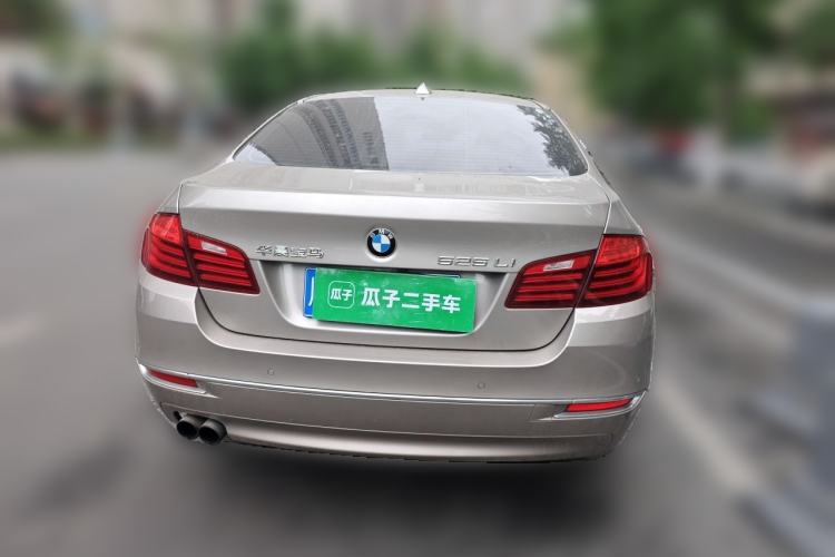 Used BMW 5 Series 2014 525Li Luxury Design Package Rear