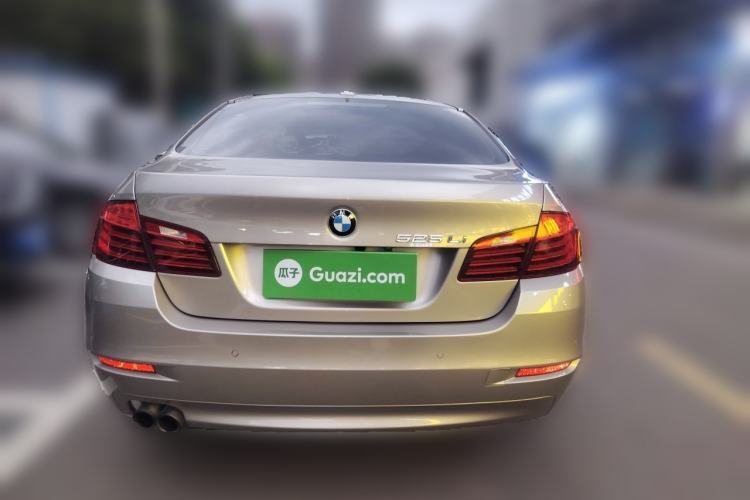 Used BMW 5 Series 2014 525Li Leading Model Rear