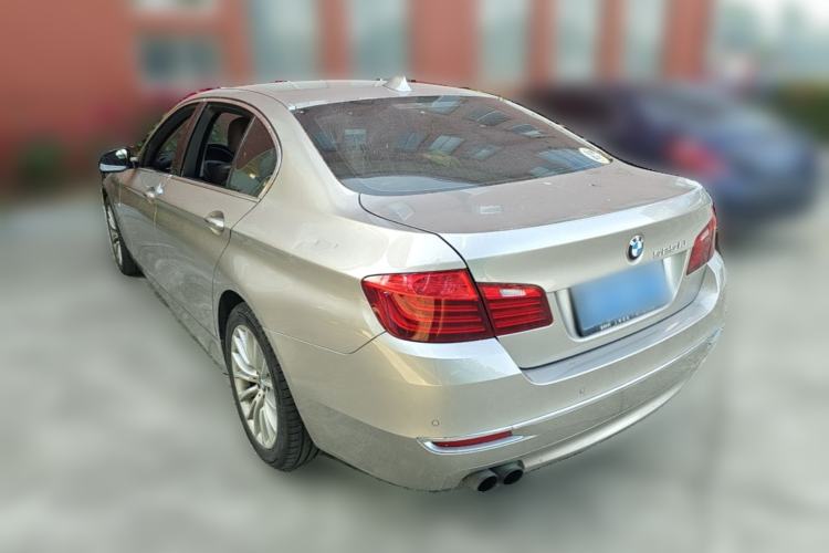 Used BMW 5 Series 2014 525Li Luxury Design Package Rear Left 45 Deg