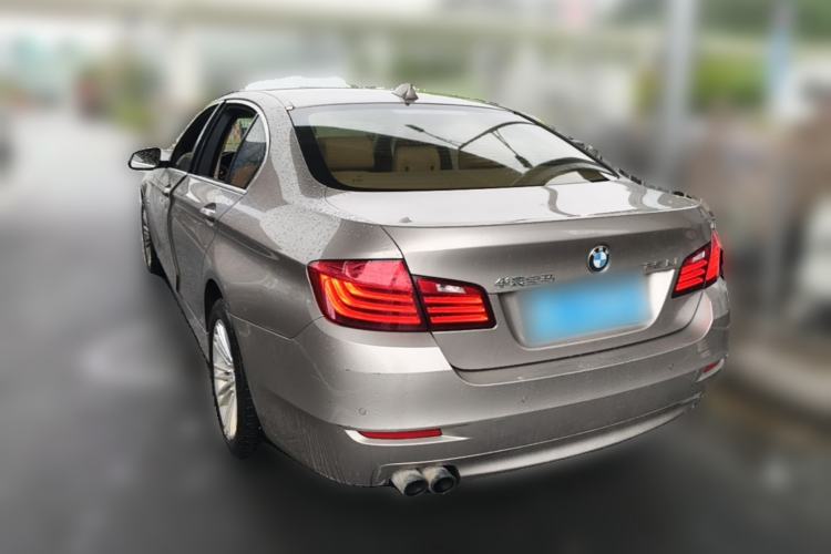 Used BMW 5 Series 2014 525Li Leading Model Rear Left 45 Deg