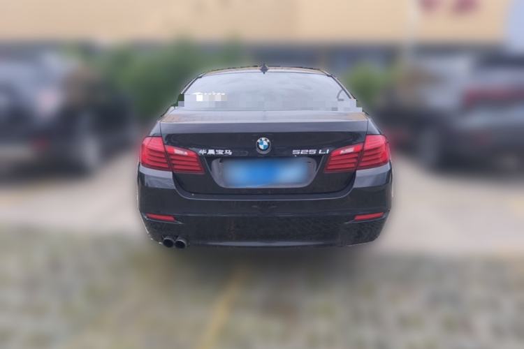 Used BMW 5 Series 2014 525Li Leading Model Rear