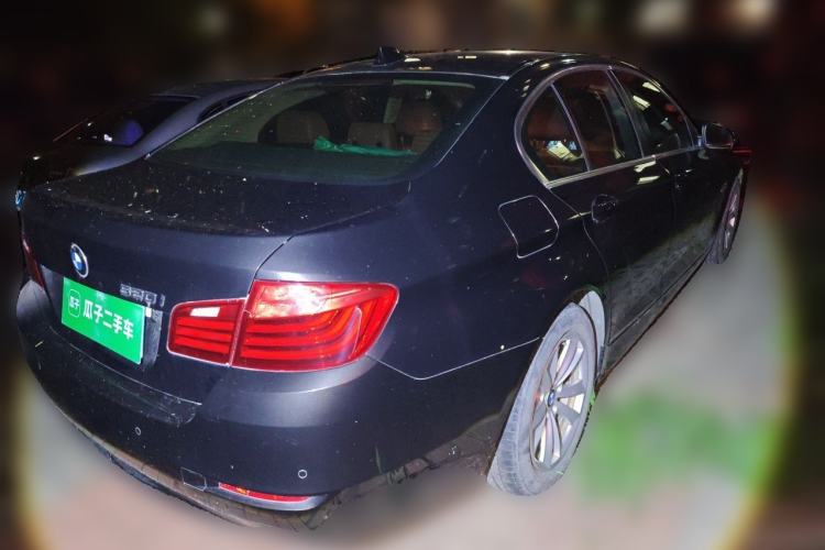 Used BMW 5 Series 2014 520i Elegant Edition Rear Right 45 Deg