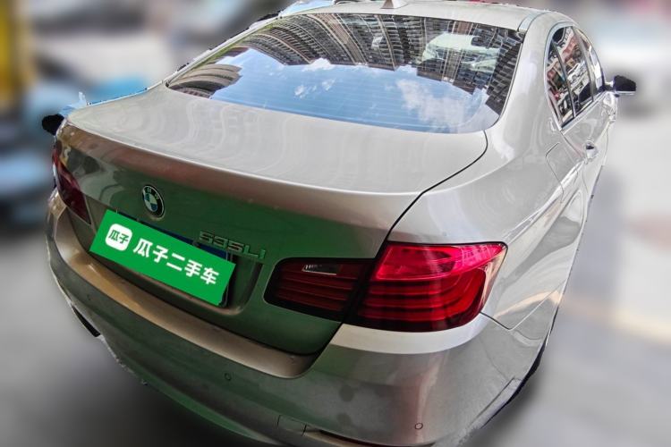 Used BMW 5 Series 2014 535Li Leading Model Rear Right 45 Deg