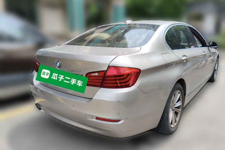 Used BMW 5 Series 2014 520Li Elegant Model Rear Right 45 Deg
