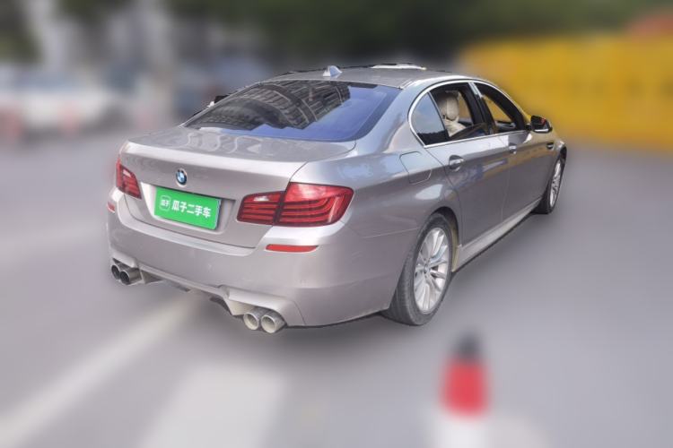 Used BMW 5 Series 2014 525Li Luxury Design Package Rear Right 45 Deg