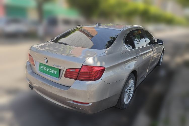 Used BMW 5 Series 2014 525Li Leading Model Rear Right 45 Deg