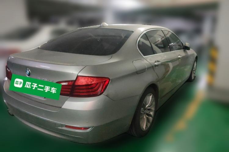 Used BMW 5 Series 2014 525Li Luxury Design Package Rear Right 45 Deg