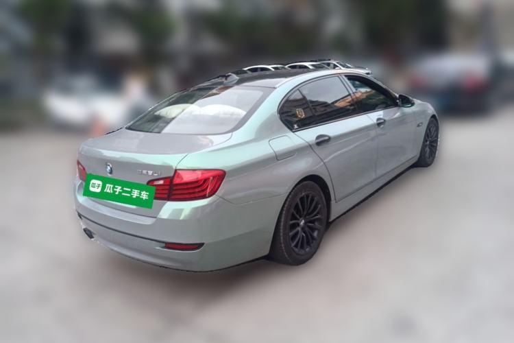 Used BMW 5 Series 2014 528Li Leading Model Rear Right 45 Deg