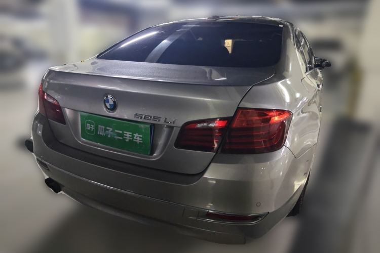 Used BMW 5 Series 2014 525Li Luxury Design Package Rear Right 45 Deg