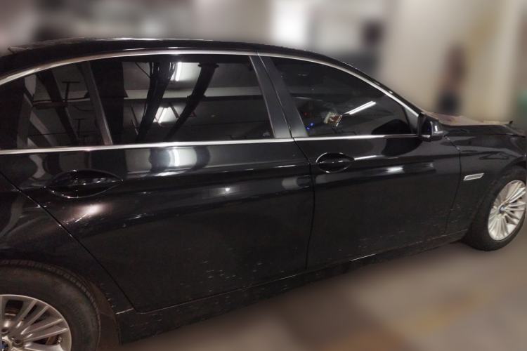 Used BMW 5 Series 2014 525Li Luxury Design Package Rear Right 45 Deg
