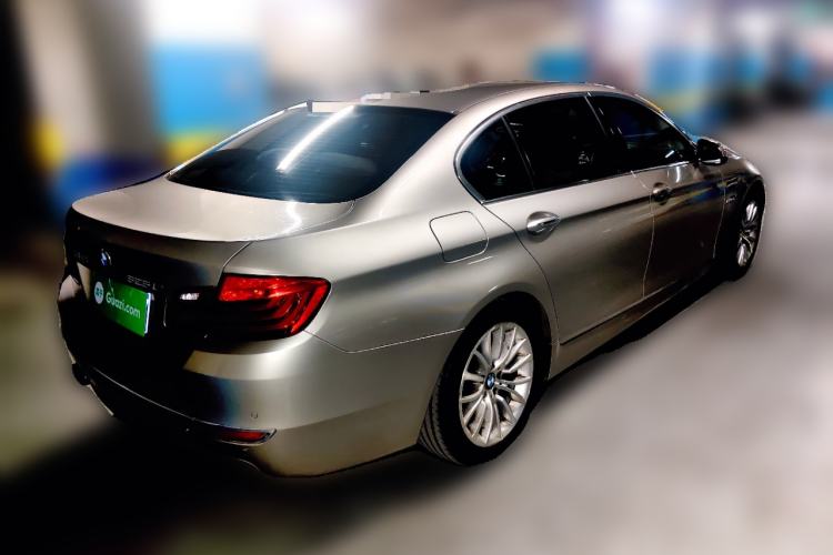 Used BMW 5 Series 2014 525Li Luxury Design Package Rear Right 45 Deg