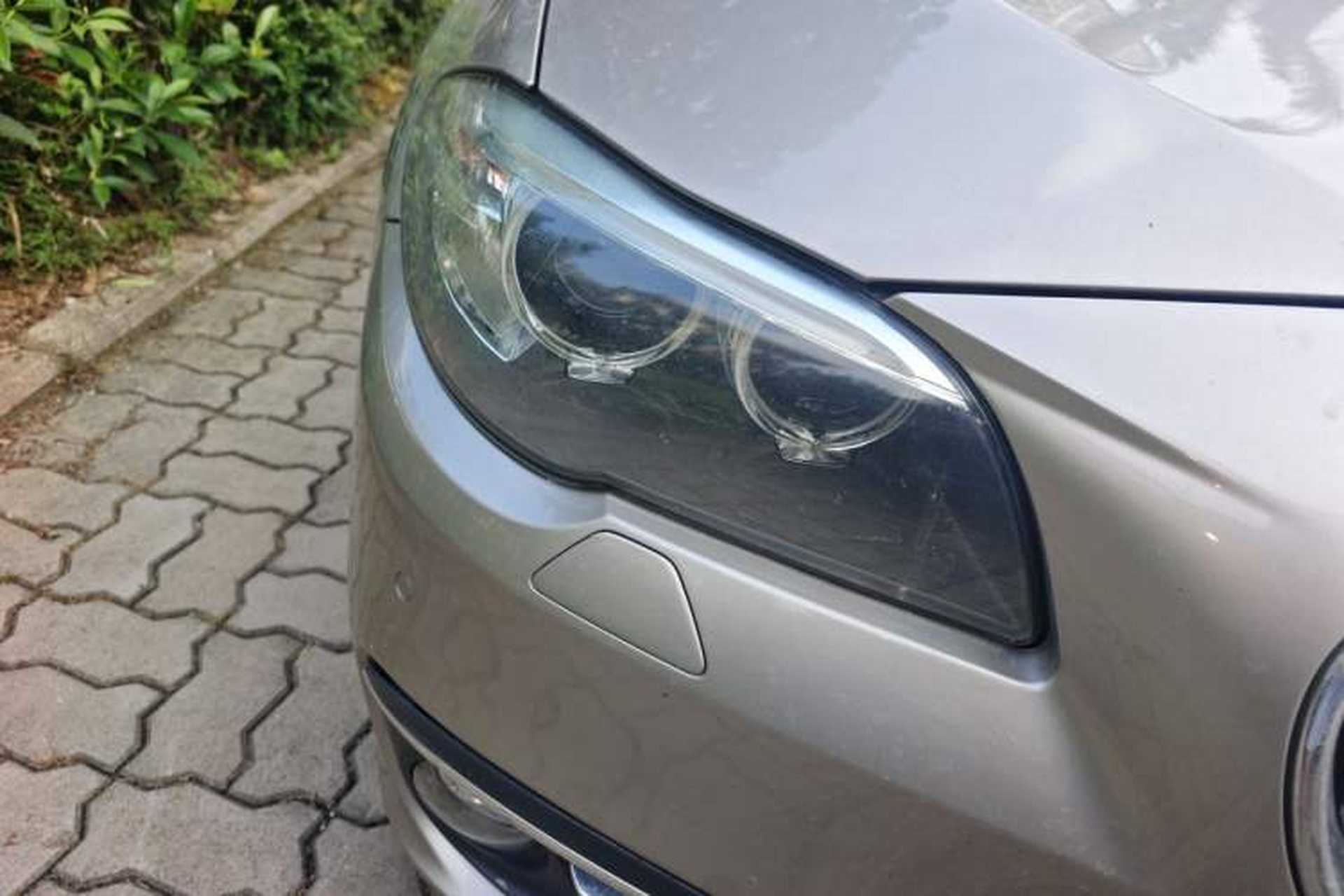 Used BMW 5 Series 2014 525Li Luxury Design Package Right Front Headlight