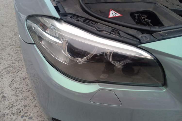 Used BMW 5 Series 2014 528Li Leading Model Right Front Headlight