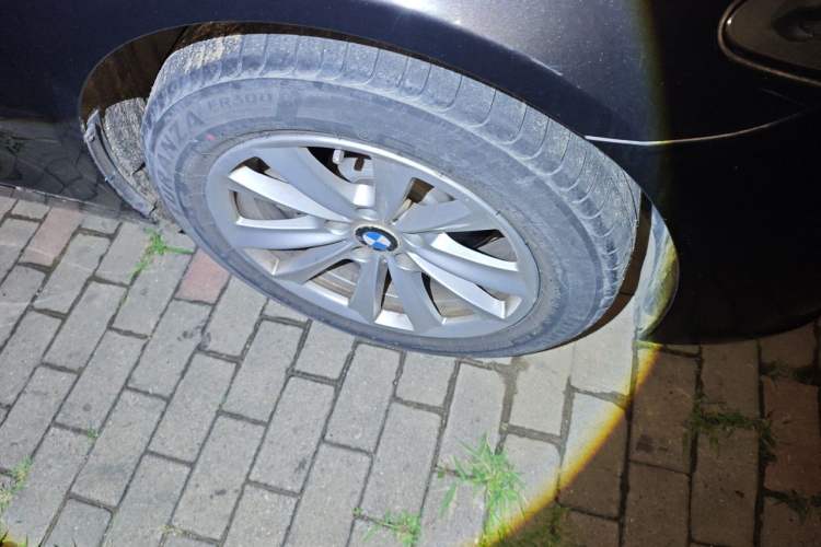 Used BMW 5 Series 2014 520i Elegant Edition Right Front Wheel Hub