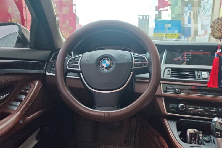 Used BMW 5 Series 2014 520Li Elegant Model Steering Wheel