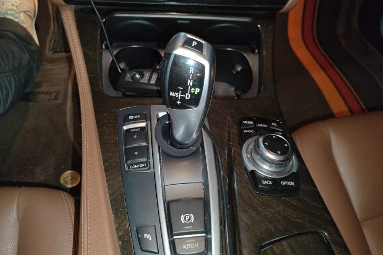 Used BMW 5 Series 2014 525Li Leading Model Gear Lever